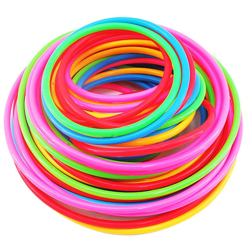 Trò chơi set 10 vòng ném cho bé bằng nhựa nhiều màu, trò chơi vận động ném cổ chai, ném xa