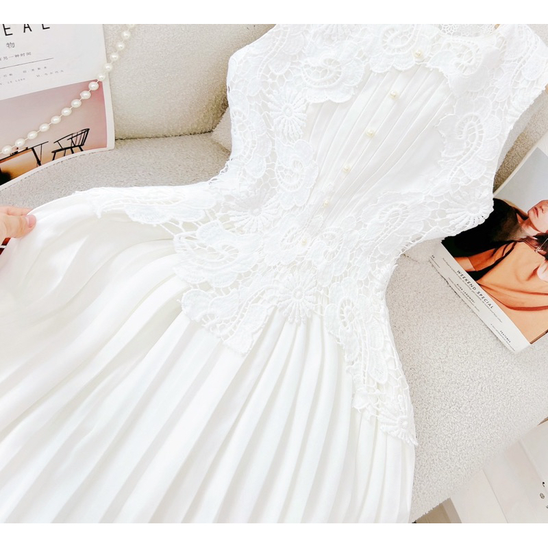 Đầm maxi phối ren hoa nổi