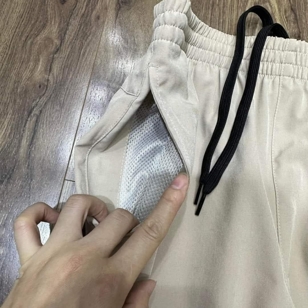 Quần jogger gió N.B