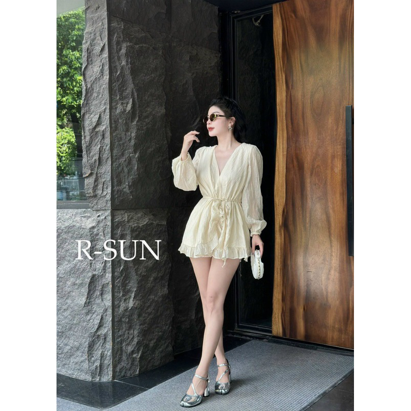 Váy nữ Cổ V Dài Tay Chất Tơ Q44