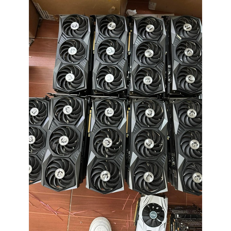 Card màn hình RTX 3070 GAMING X TRIO