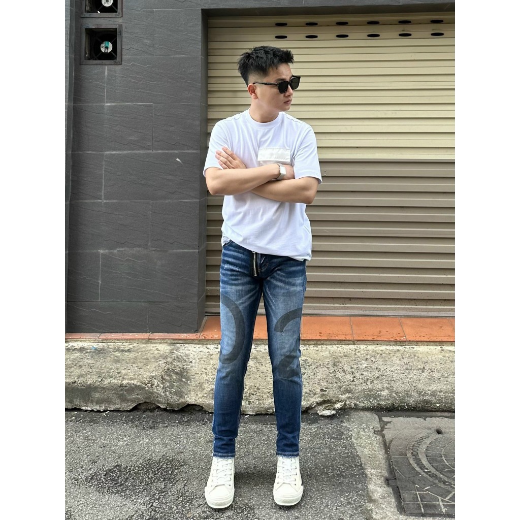 Quần Jean Nam DSQ D2 Dáng Biker Quần jean ống côn nam DSQ2 xanh đậm vẩy sơn in hình Kiếm sĩ