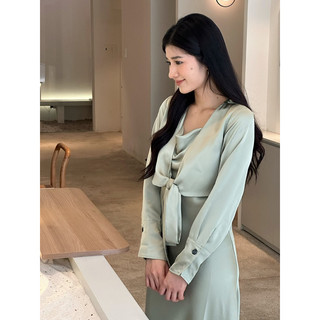 ÁO CROPTOP LỤA RORY