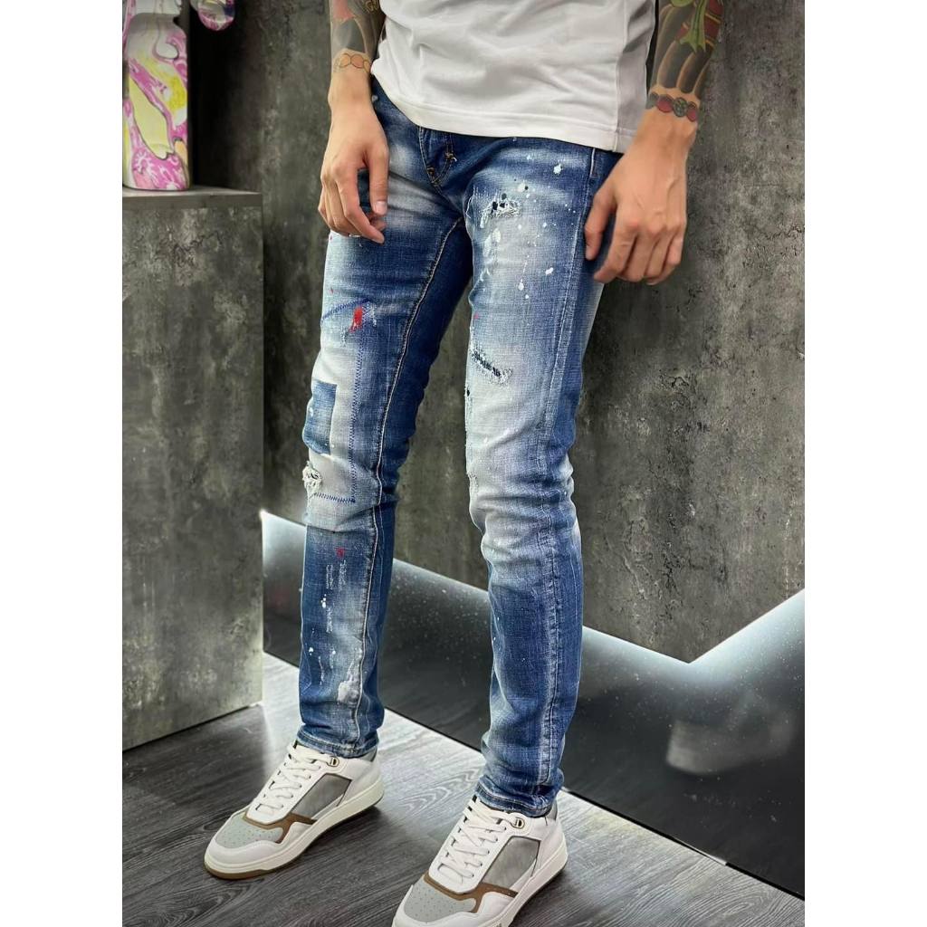 Quần Jean Nam DSQ D2 Dáng Biker Quần jean ống côn nam DSQ2 xanh đậm vẩy sơn in hình Kiếm sĩ