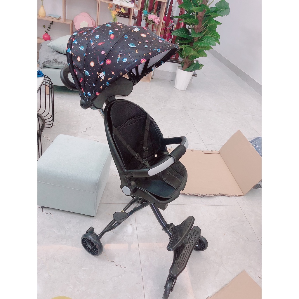 Xe đẩy gấp gọn cho bé ngả ngồi 2 chế độ có đảo chiều M8 CAO CẤP