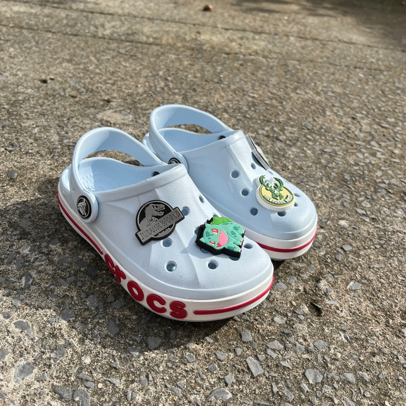 Dép Crocs Chính Hãng cho Bé lỗi vết cắt, hàng siêu bền, kháng khuẩn chống bị hôi chân màu xanh.