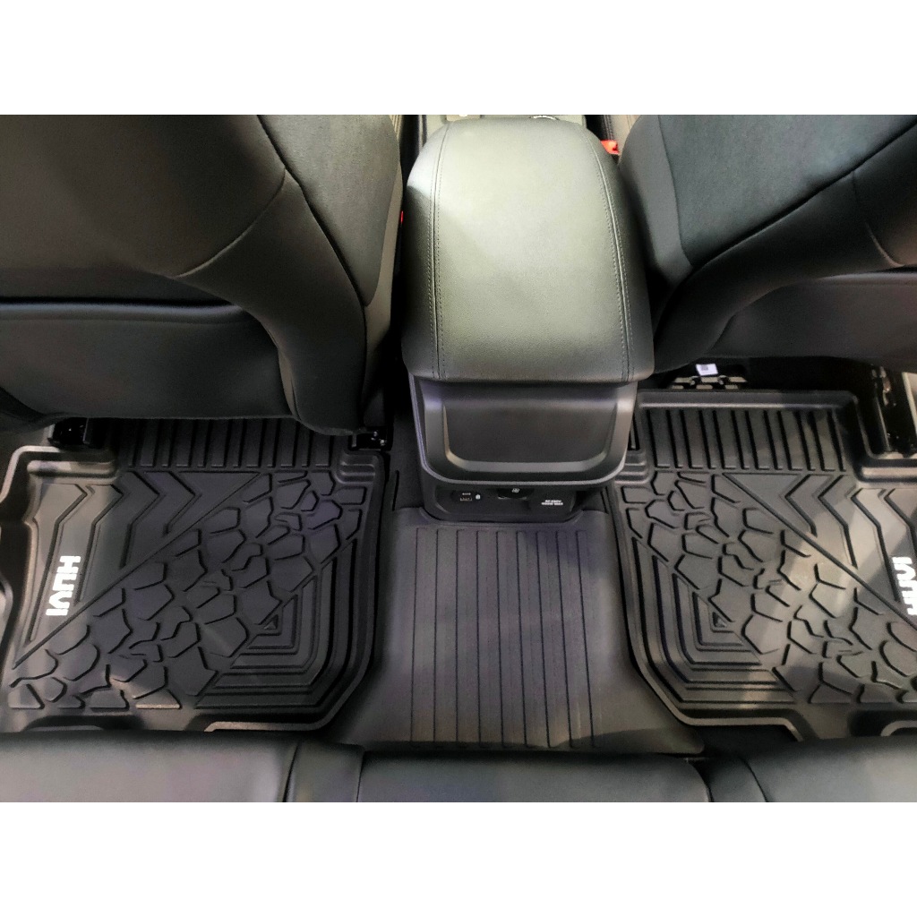 THẢM SÀN HUVI NHỰA NGUYÊN SINH TPE 3D CHO FORD EVEREST 2023