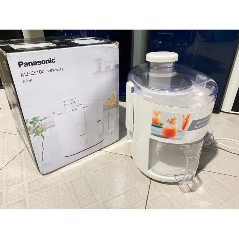 Máy ép trái cây Panasonic MJ-CS100WRA