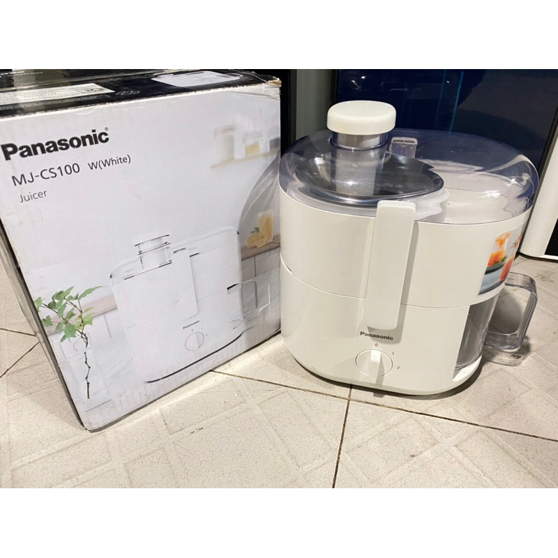 Máy ép trái cây Panasonic MJ-CS100WRA