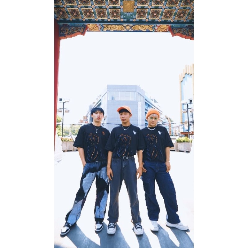 Áo thun Tiger + Công Trí T-Bản Lĩnh