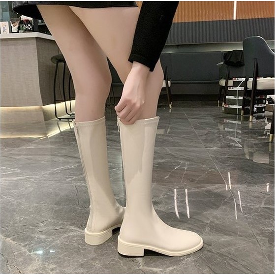 Bốt nữ thời trang IGGY Đế cao 3cm mã 258