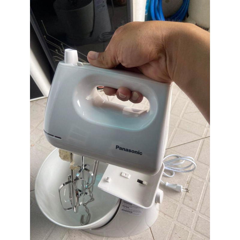 Máy nhồi bột đánh trứng Panasonic MK-GB3WRA