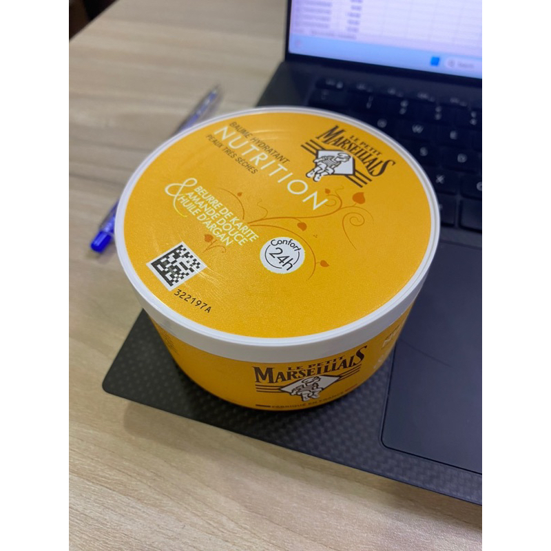 Kem dưỡng ẩm chống nẻ Pháp hũ 300ml