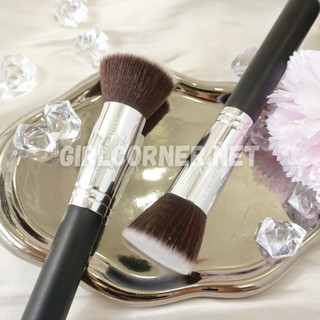 Cọ tán kem nền feather b f80