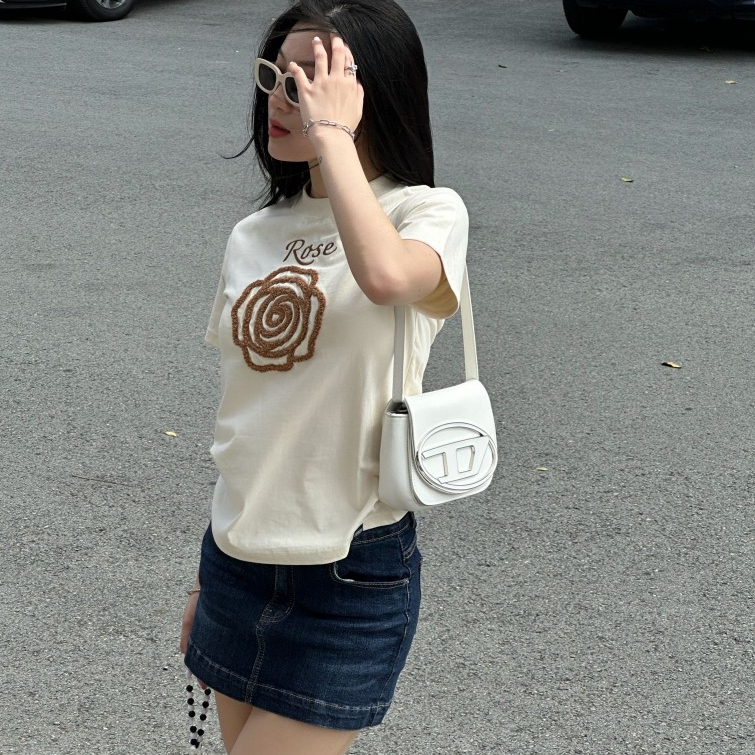 Áo thun baby tee thêu hoa xù mùa thu