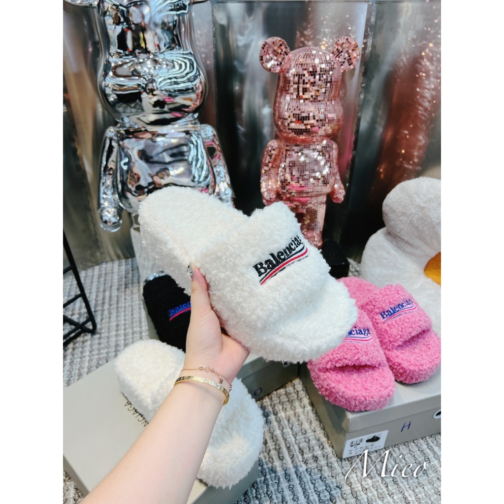 DÉP LÊ LÔNG BALEN ĐẾ BÁNH MÌ