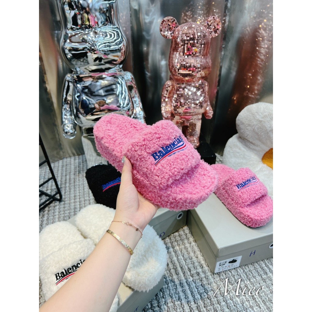 DÉP LÊ LÔNG BALEN ĐẾ BÁNH MÌ