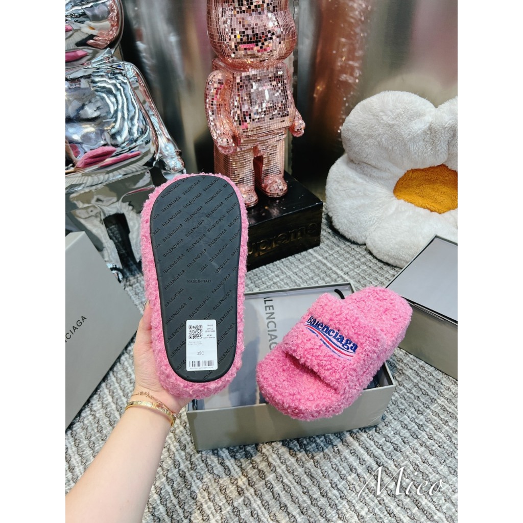 DÉP LÊ LÔNG BALEN ĐẾ BÁNH MÌ