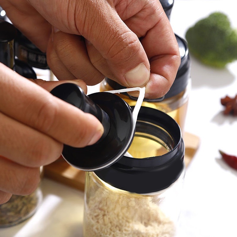 Hũ Đựng Gia Vị Thủy Tinh Kèm Thìa Thông Minh