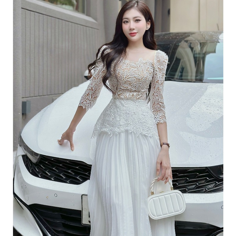 Váy thiết kế chất liệu vải ren Hàn váy dập ly quạt xoè rộng