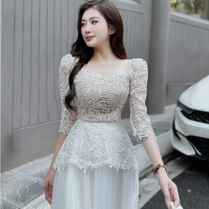 Váy thiết kế chất liệu vải ren Hàn váy dập ly quạt xoè rộng