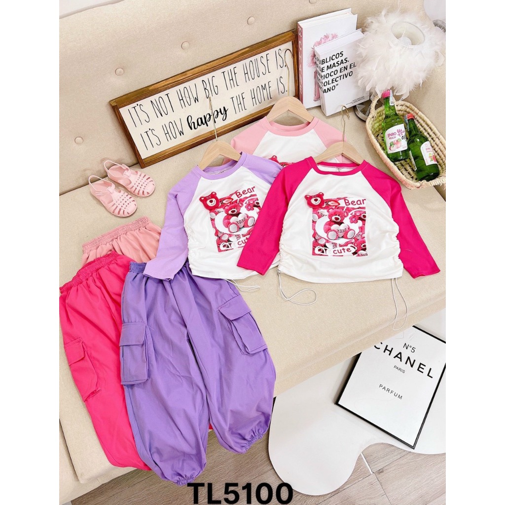 Sét Áo Cotton Gấu Dâu Rút Eo Quần KaKi Bé Gái 18-28kg