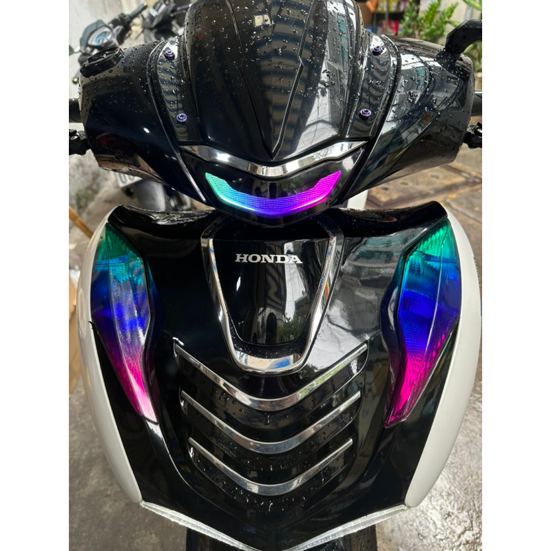 TEM DÁN DECAL DEMI TRƯỚC CHO SH 2020 - 2023