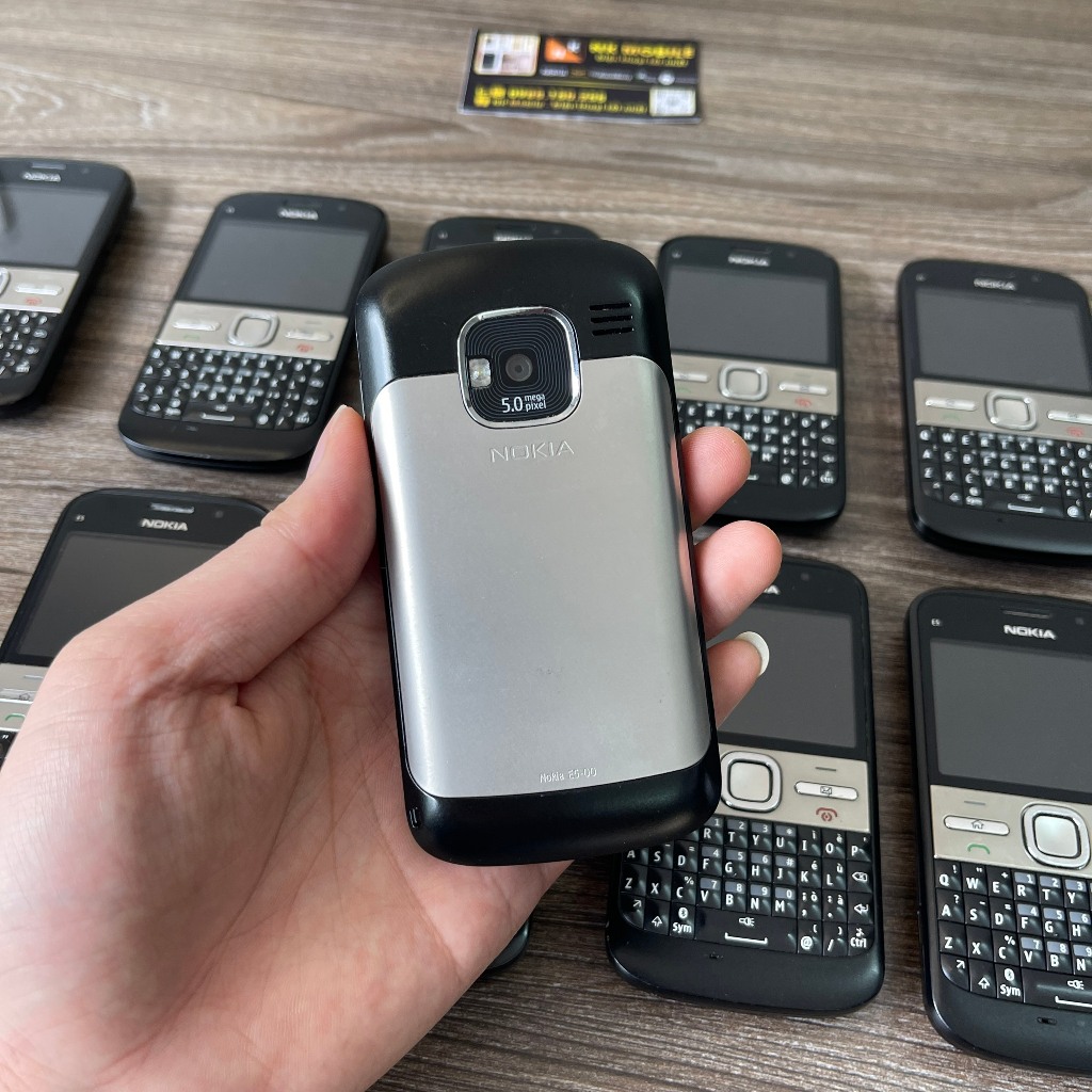 Điện thoại sưu tầm E5-00 cũ zin nguyên bản