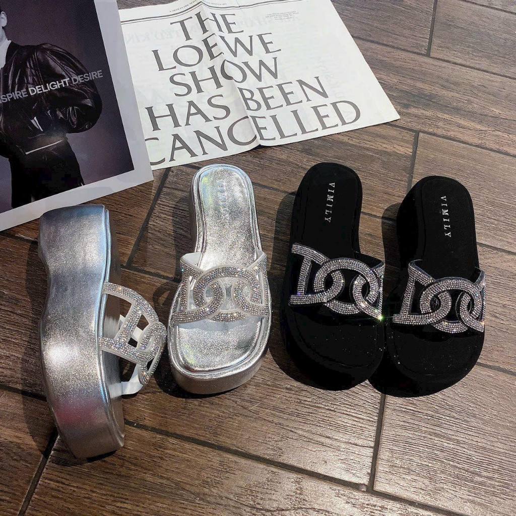 Dép cao bánh mì xoàn đính đá siêu xinh da xịn đế đúc 7p tôn dáng quá đẹp