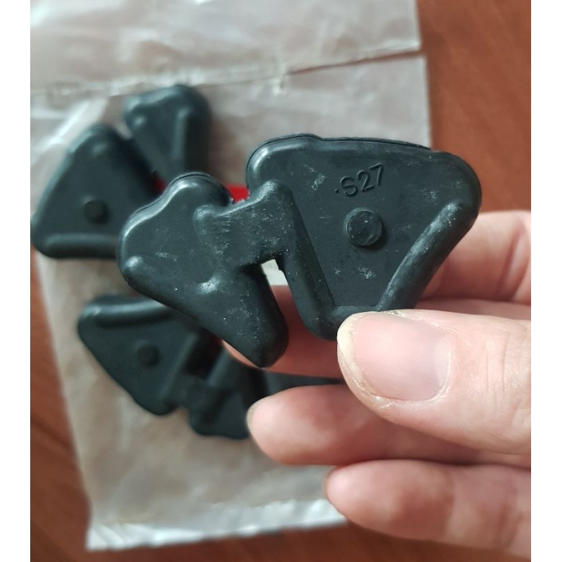 Cao su giảm chấn bánh xe wave RS100, Future 1 Honda