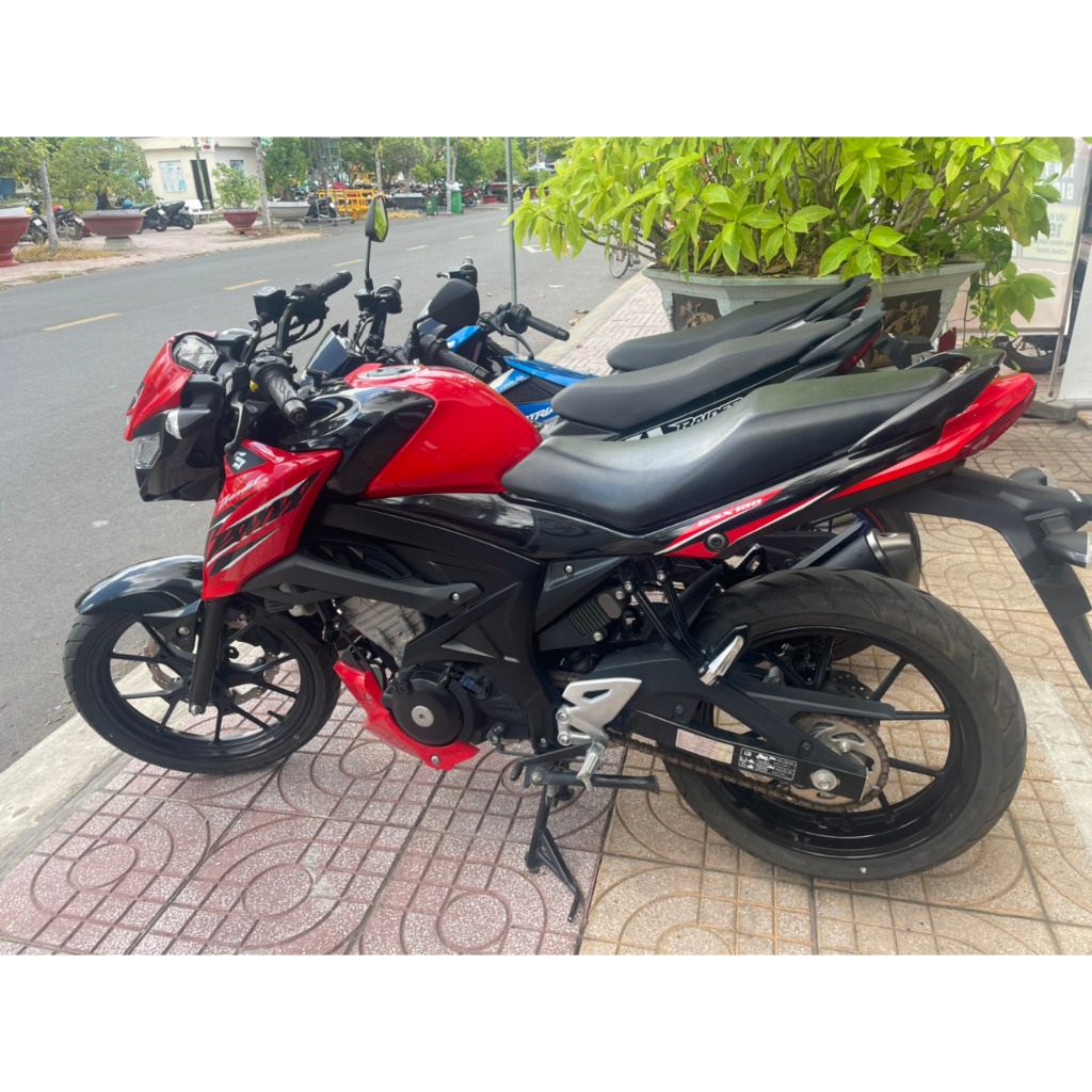 Suzuki GSX 150 Bandit