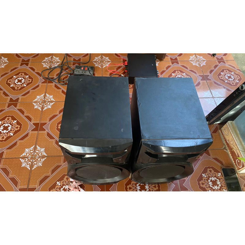 ĐÔI LOA XCL DM-8211 250w - hàng cũ bóc dàn thanh lý