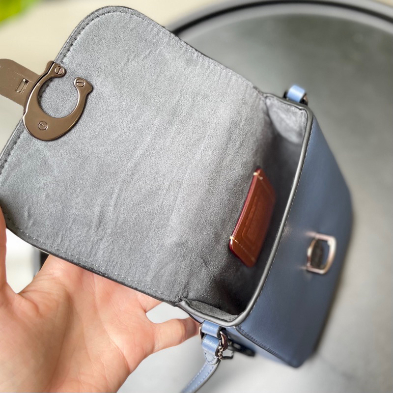 Túi coach tall studio màu mới