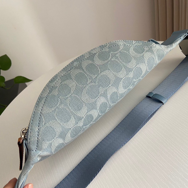 Túi coach belt bag mẫu mới