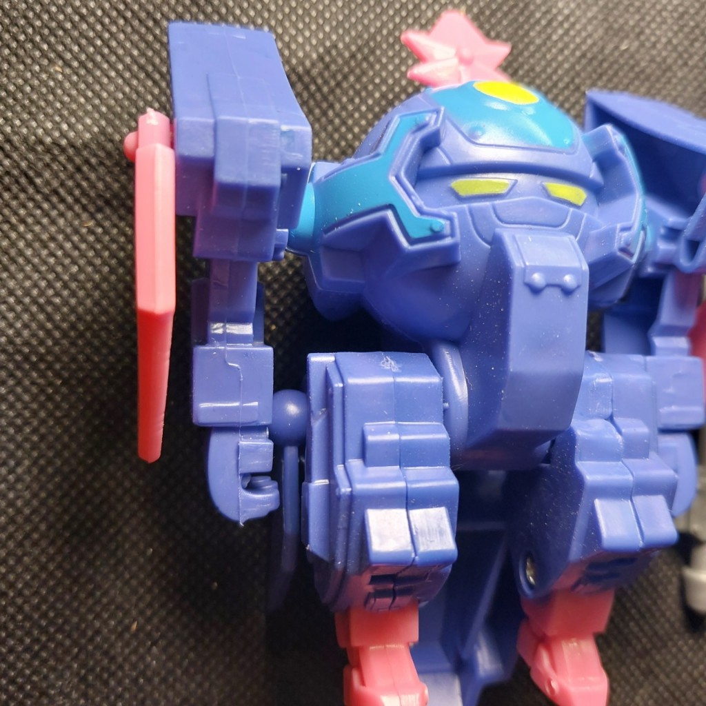 Đồ chơi Robo nho trái cây khớp động tay chân Fruity Robot Xanh tim 2011 5-13