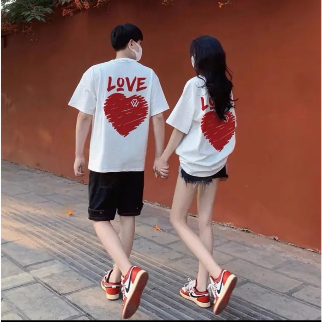 Áo đôi nam nữ, áo cặp nam nữ đồ đôi, áo couple in hình trái tim đỏ  chất cotton thoáng mát thấm hút