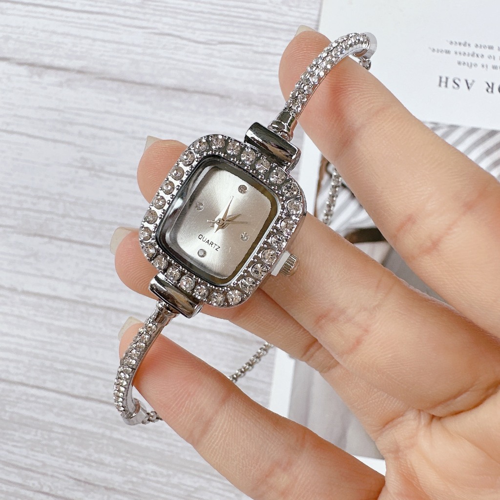 Đồng hồ nữ woor mặt chữ nhật đính đá kim cương cao cấp size 22mm thép chống gỉ bảo hành 12 tháng