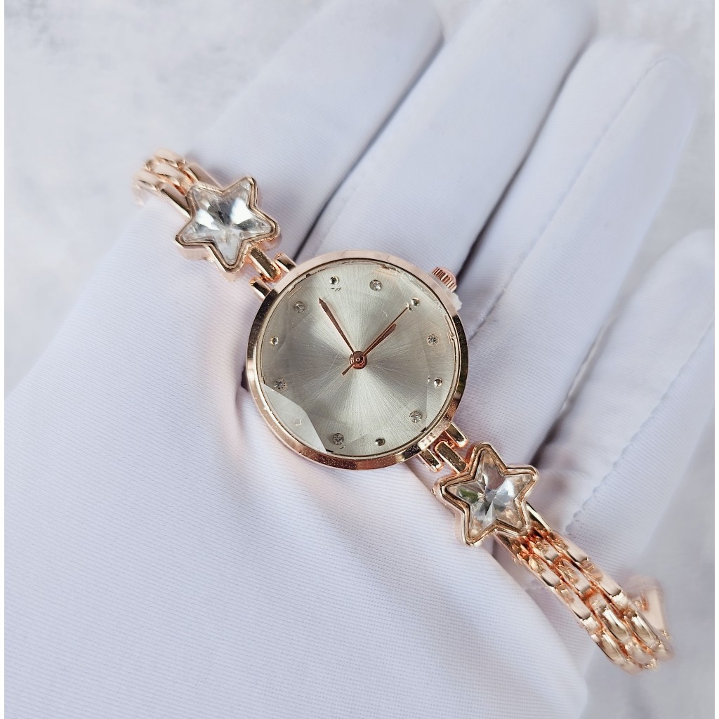 Đồng hồ nữ Woor đính đá kim cương ngôi sao dây thép đường kính 25mm, bảo hành 12 tháng