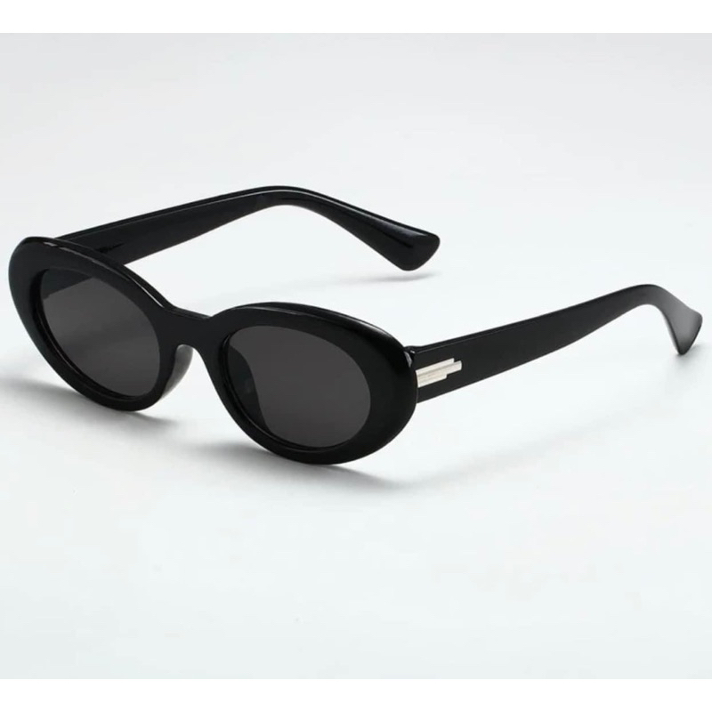 Kính râm thời trang