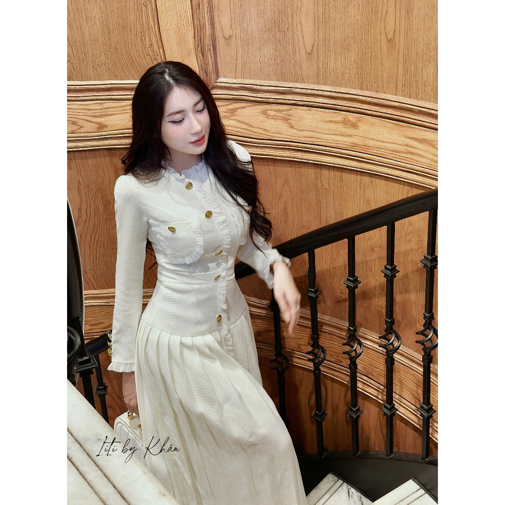 Đầm dạ 7 cúc sang chảnh