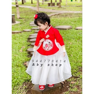 Váy hanbok cho bé tặng cài