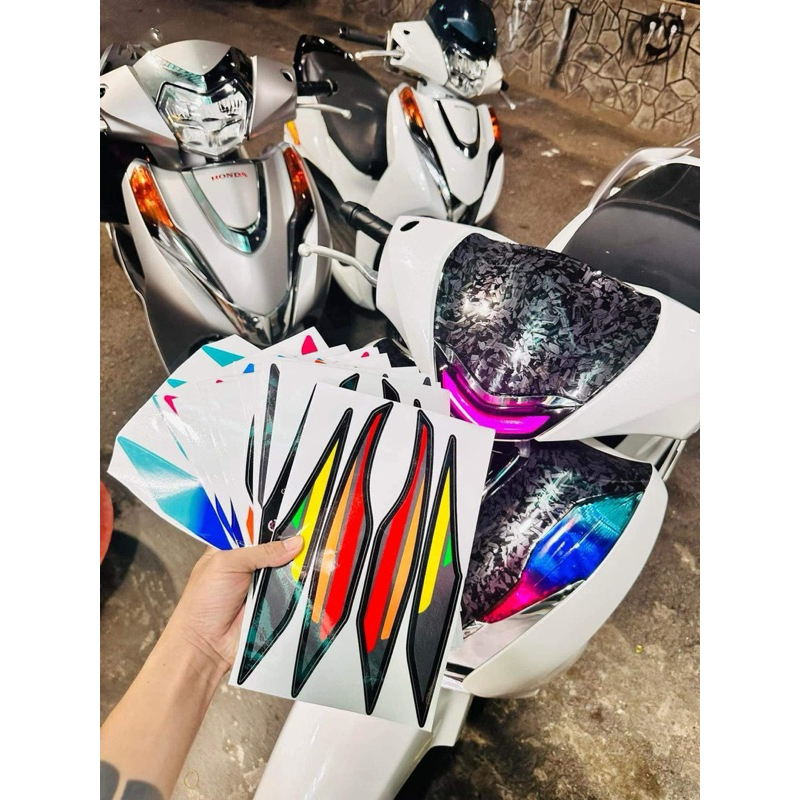 Decal màu dán trang trí đèn xe SH