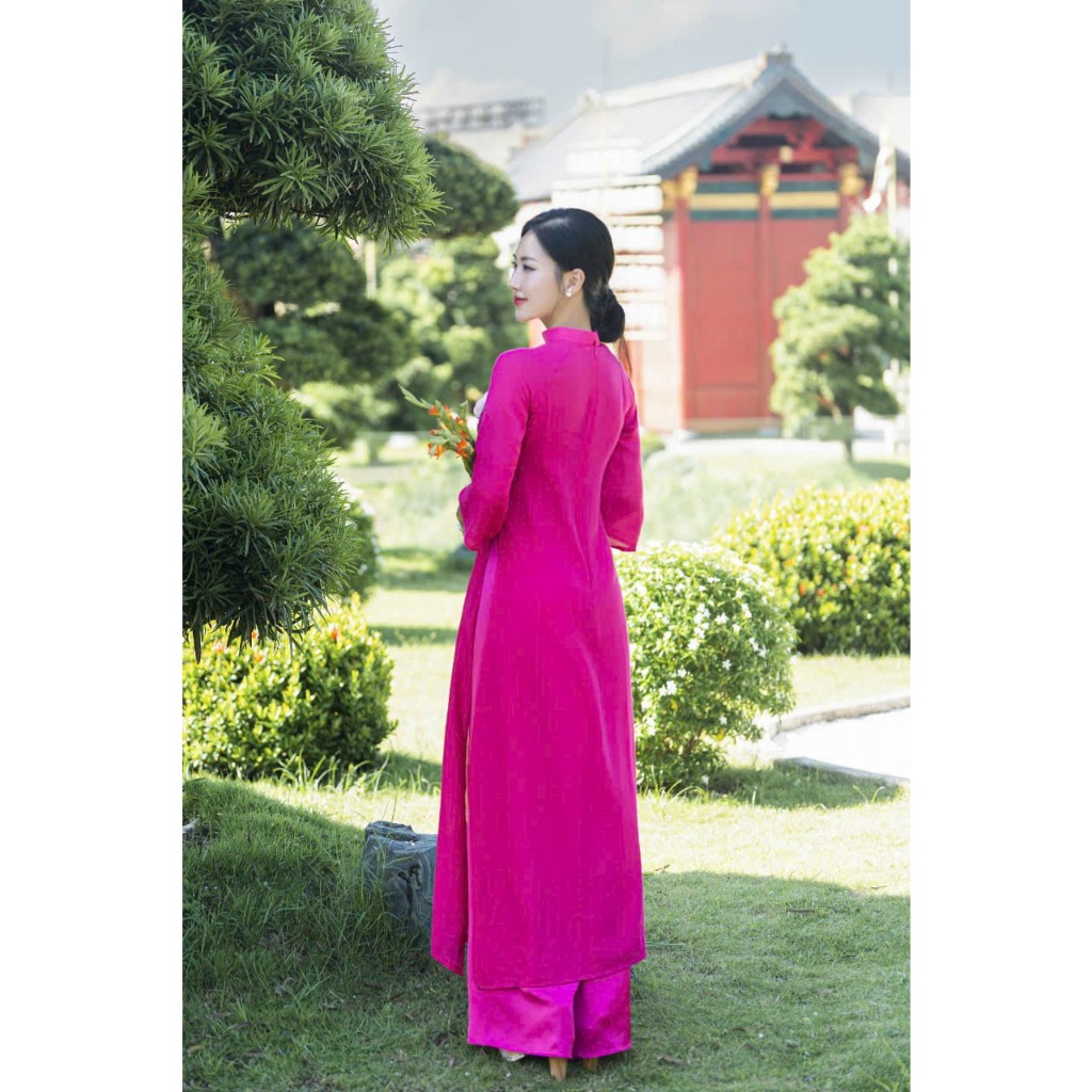 Áo dài cách tân vải Tơ tằm cao cấp 4 tà, đính hoa