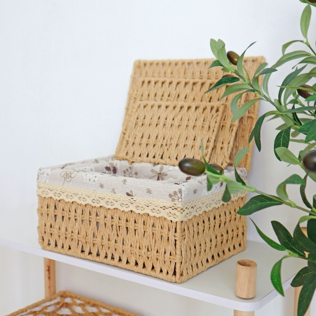Giỏ mây có nắp đựng đồ, đựng mỹ phẩm, đựng đồ ăn vặt để bàn, decor chụp ảnh sản phẩm lót vải vintage