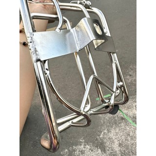 BAGA GIỮA  XE FUTURE 1 ( ĐỜI ĐẦU ) INOX 10LY