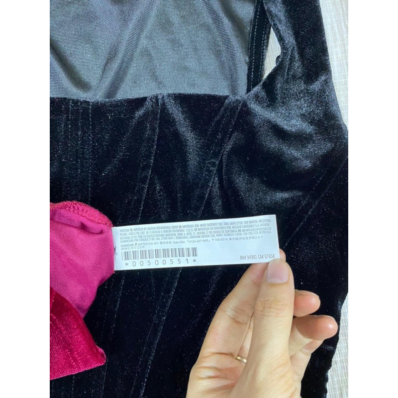 Aó dáng ngắn corset f21 dư xịn chưa lên web