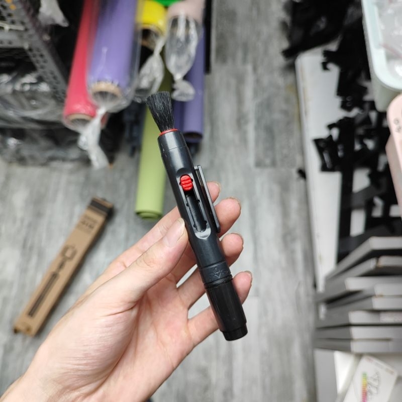 COMBO Bút + Khăn + Bóng Thổi - Bộ Vệ sinh máy ảnh, máy tính - 686.camera Hà Nội