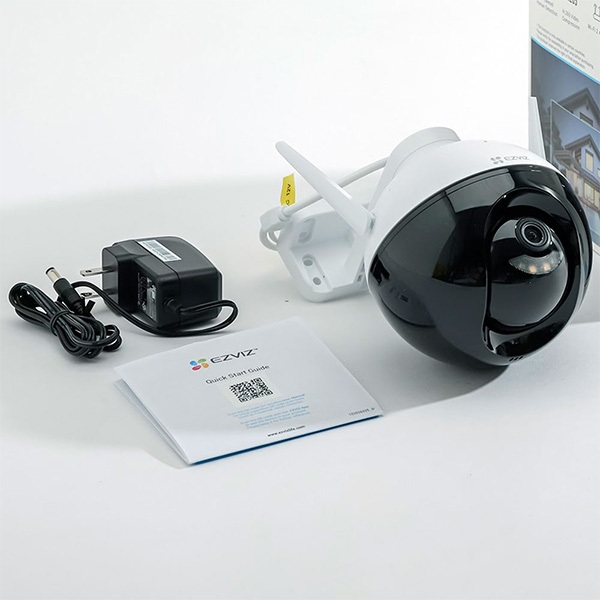 Camera wifi Ezviz C8W 4MP 2K chính hãng, đàm thoại, màu ban đêm, xoay 360