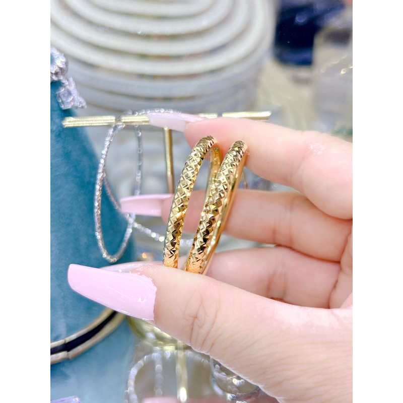 Vòng tay bạc chạm kc xi vang bảng 4.5 ly không khoá