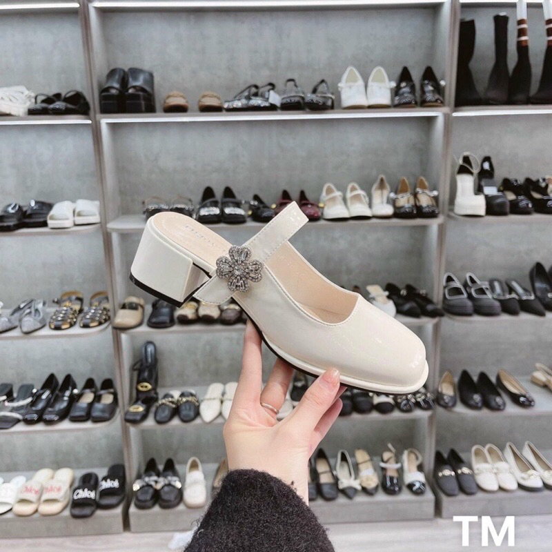 Giày sục quai ngang bản to gắn hoa đá gót vuông 3-7cm mã OC0924